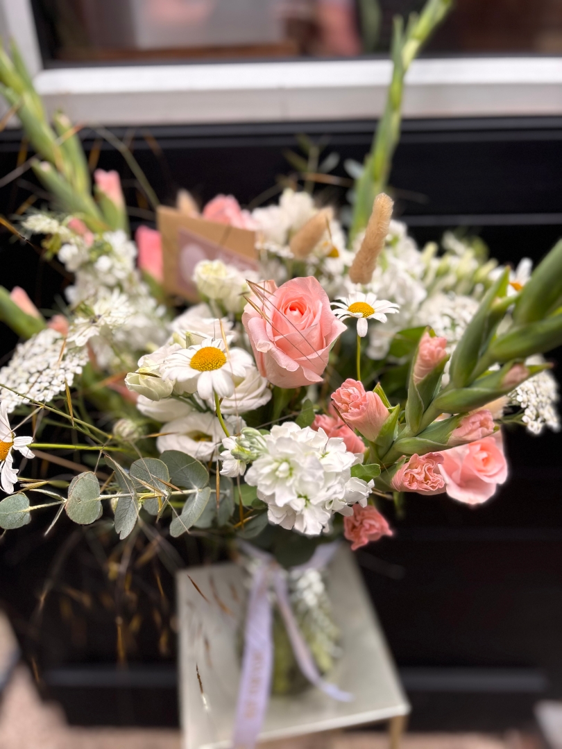 Florist choice vase gift