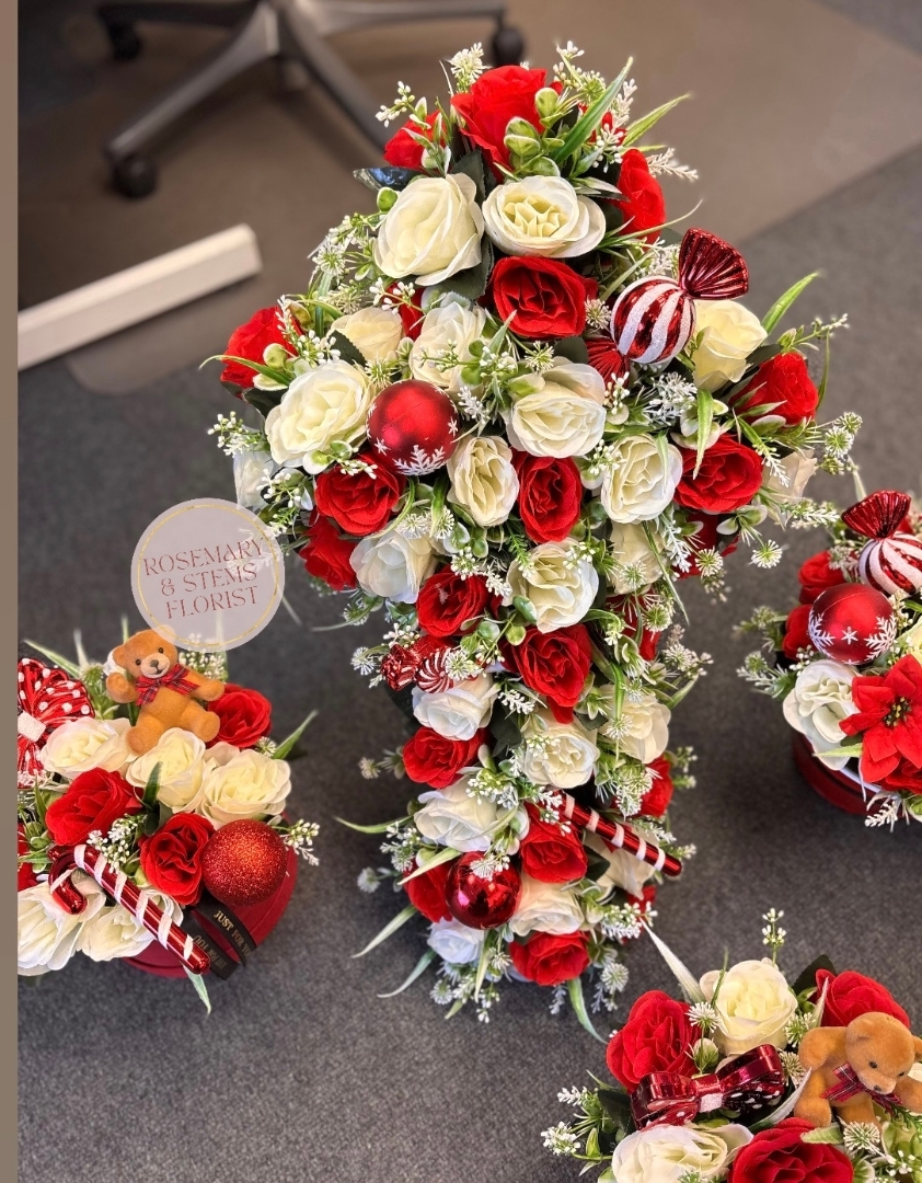 Rose Christmas cross