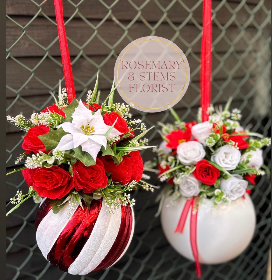 Large christmas bauble arrangements